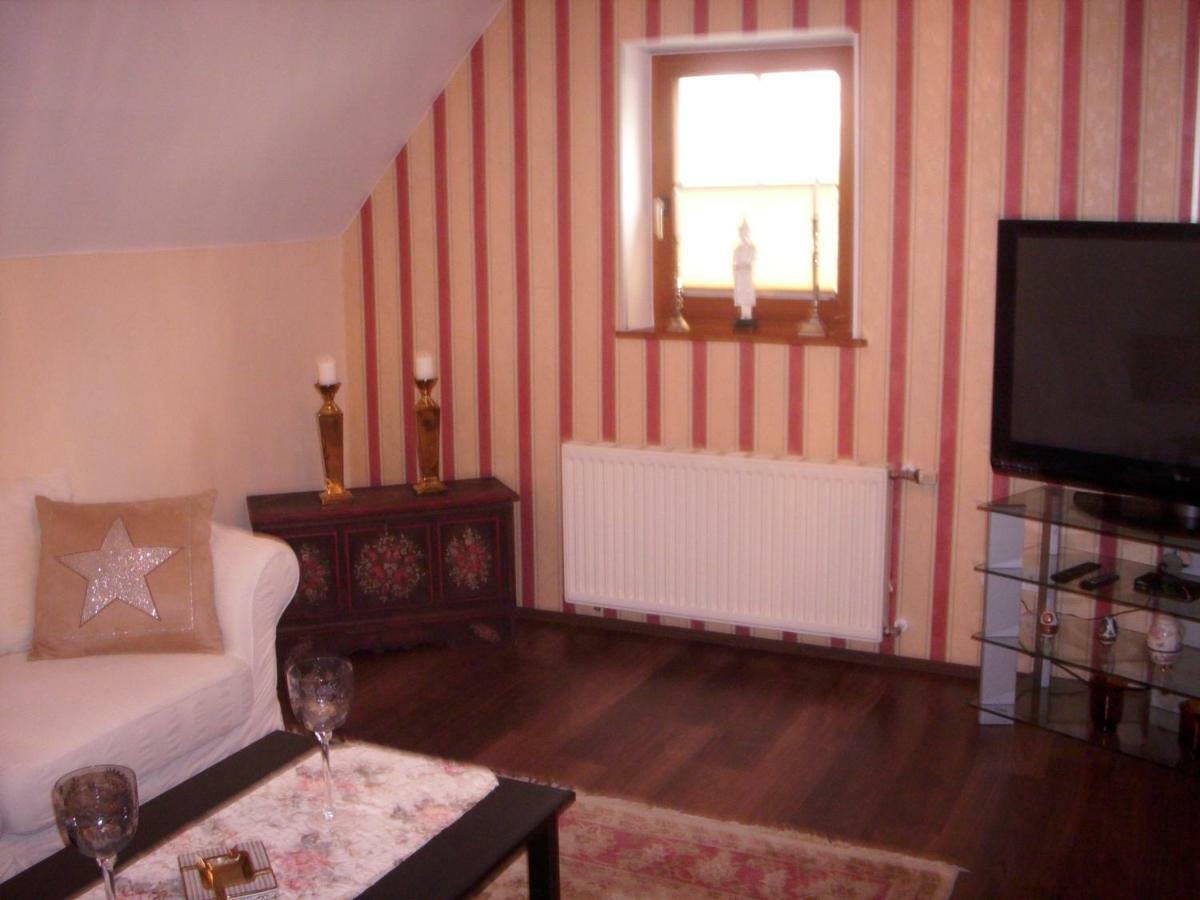 Gaestehaus Maxltoni Kitzeck im Sausal Luaran gambar