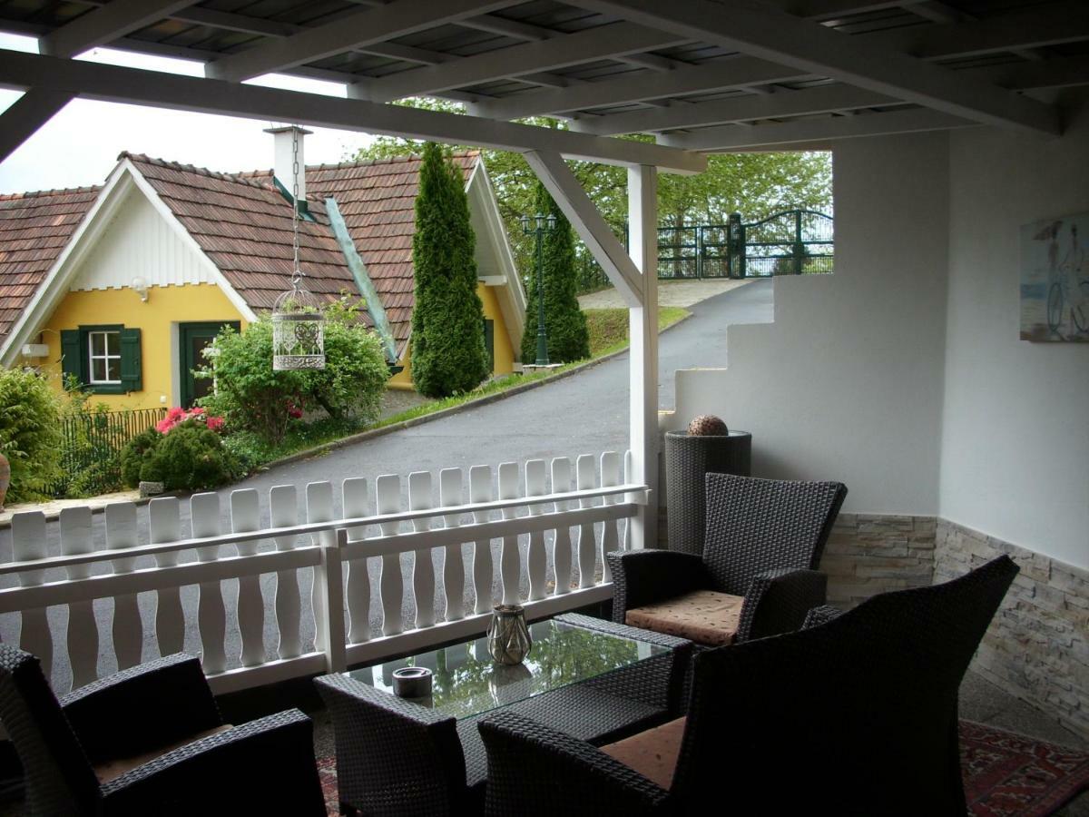 Gaestehaus Maxltoni Kitzeck im Sausal Luaran gambar