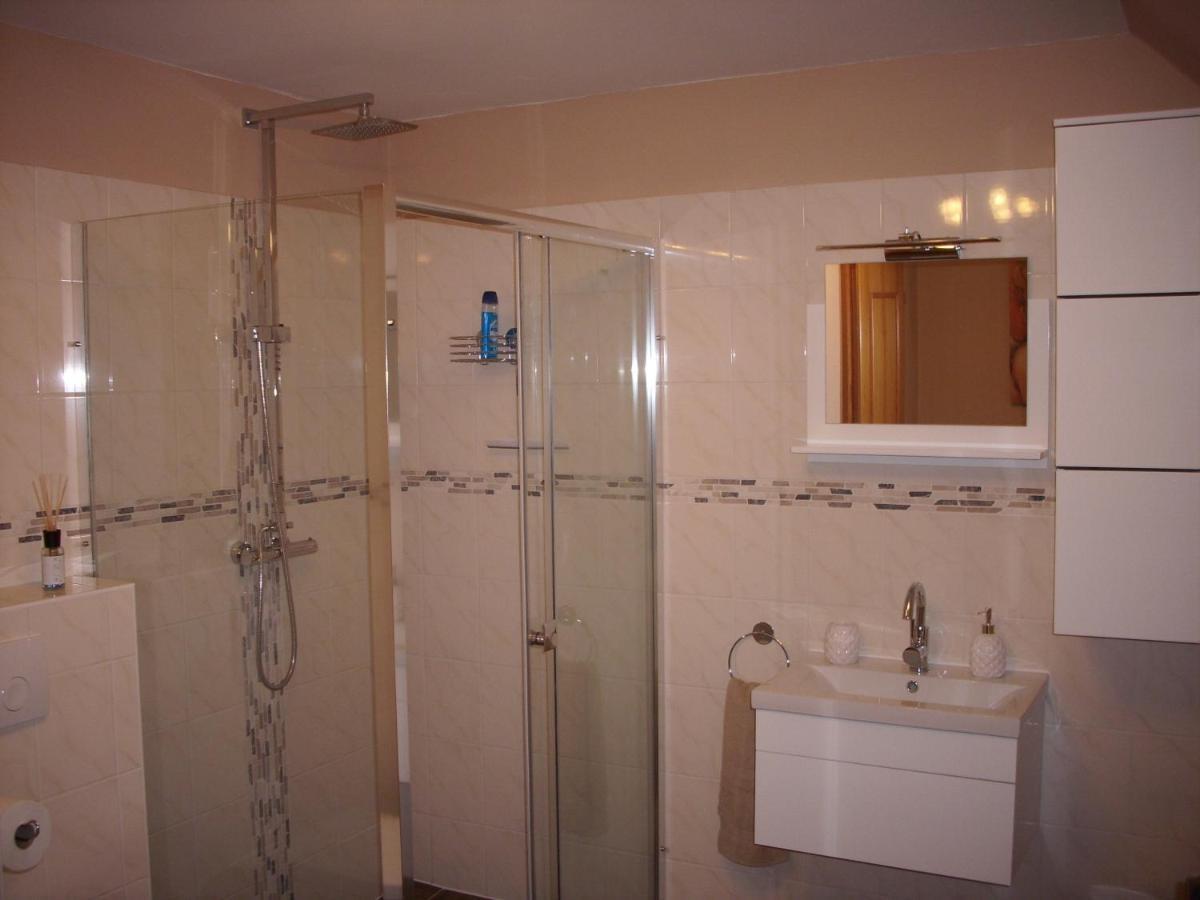 Gaestehaus Maxltoni Kitzeck im Sausal Luaran gambar